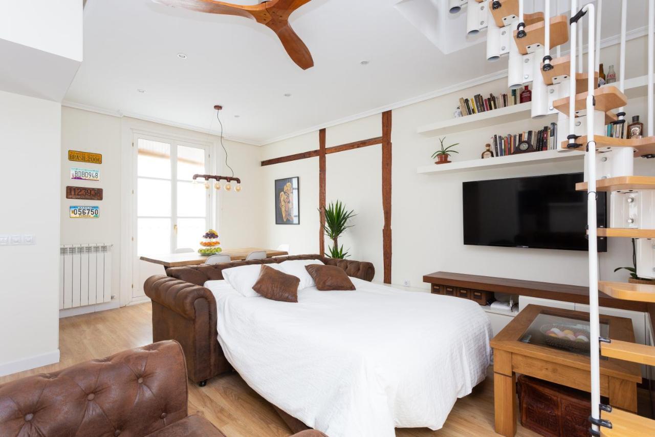 マドリードPrecioso Duplex En La Puerta Del Sol.アパートメント エクステリア 写真